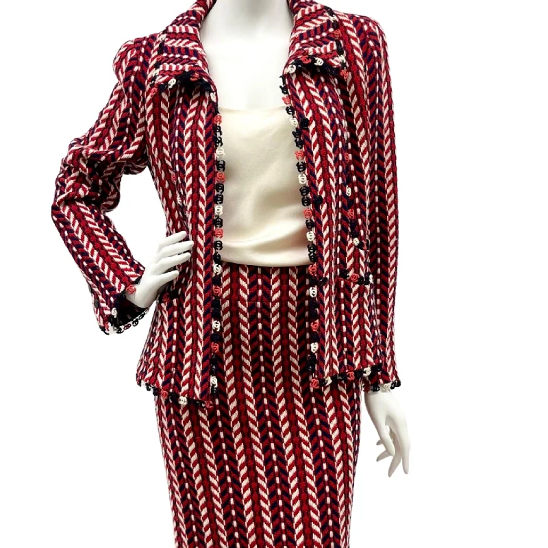 Women's Seamless SkirtsChanel Tri-color Wool Skirt Suit