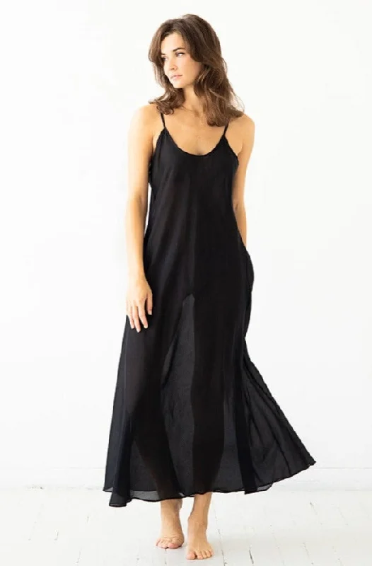 women's pajamas for those who love to dreamSALUA Cotton/Silk Maxi Dress