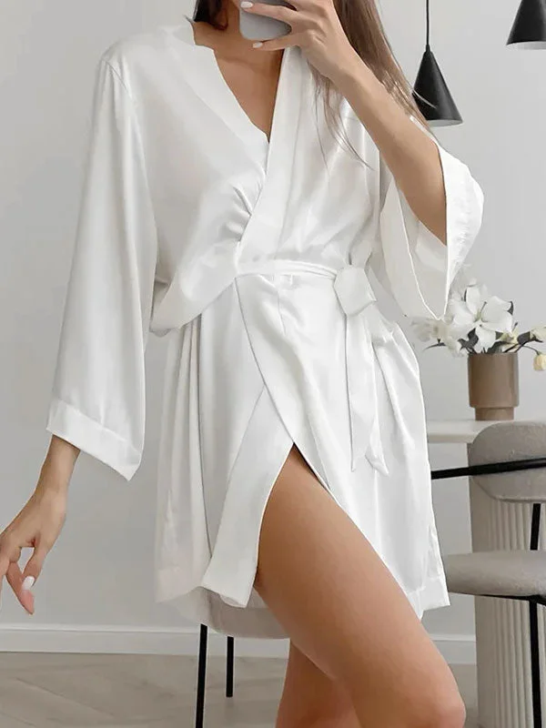 high-quality women's pajama setsRobe de Chambre Blanche Pour Femme "Douceur de Satin"