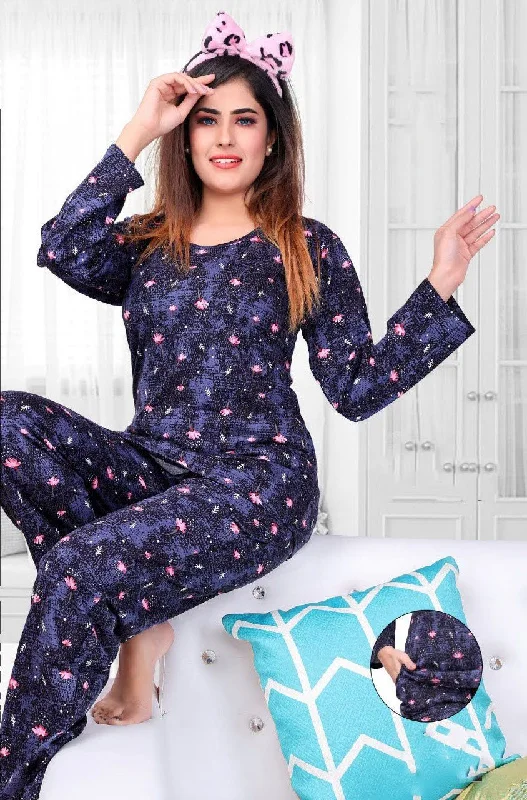 women's pajamas with a touch of elegance and sophisticationFull Sleeves Blue Printed Cotton Night Suit for Women